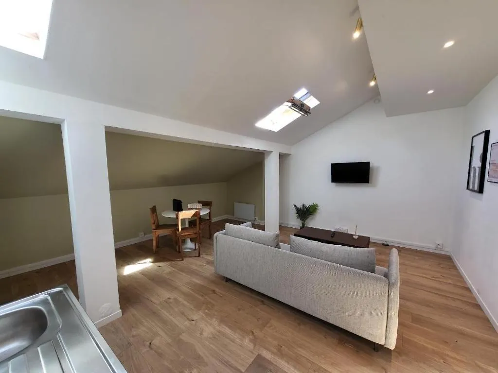 Le Nerolii Apartment Lyon